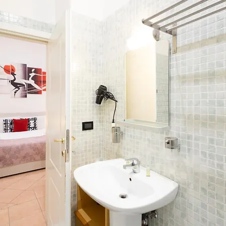 13- Tourist House Pratello - Self Check-in Apartment *