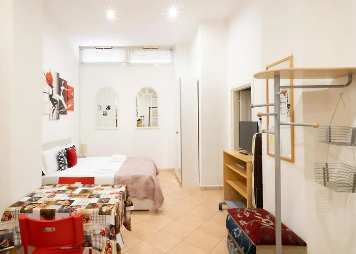 Appartamento 13- Tourist House Pratello - Self Check-in *