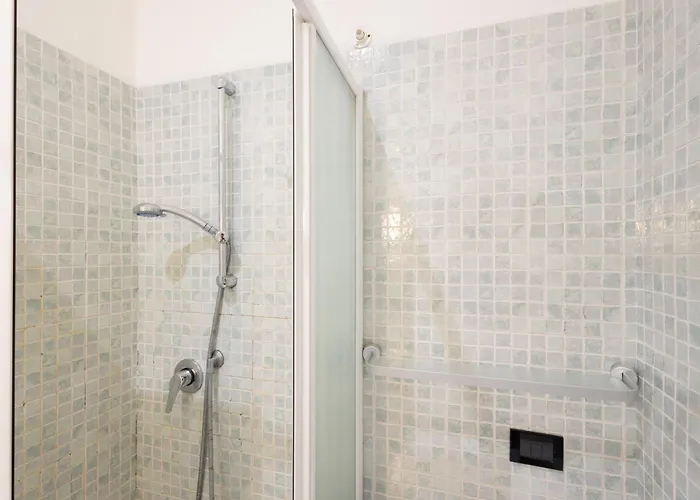 アパート 13- Tourist House Pratello - Self Check-in ボローニャ