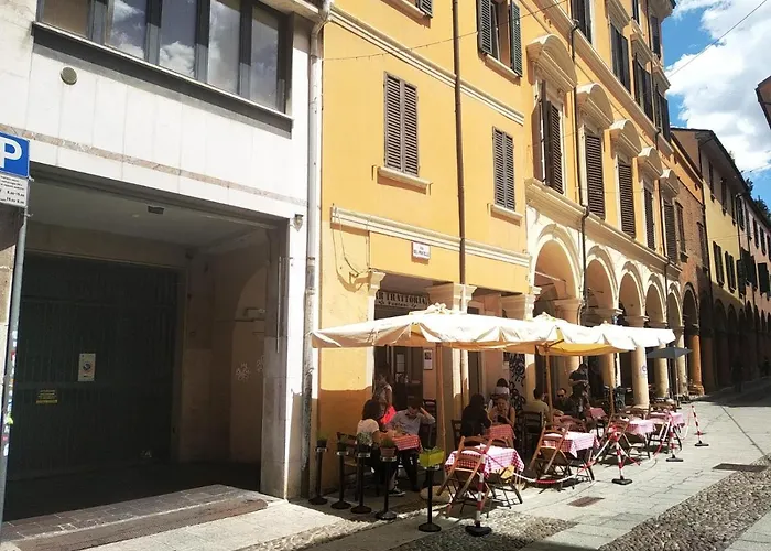 13- Tourist House Pratello - Self Check-in * Bolonya